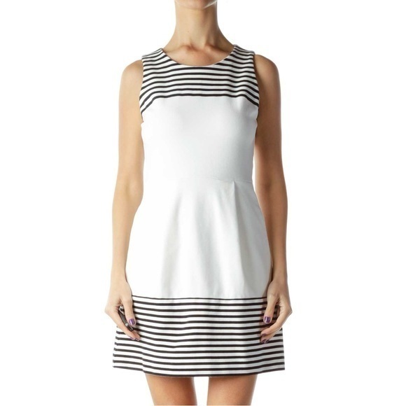 Madewell Dresses & Skirts - Madewell Contrast Dress